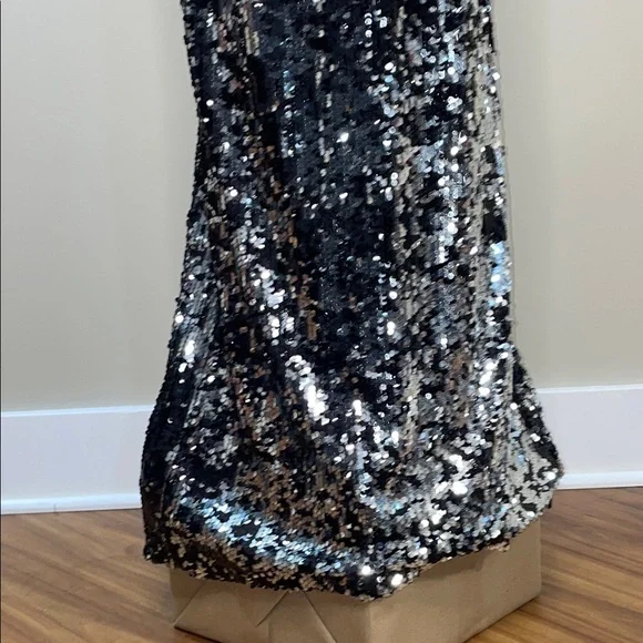 Rachel Zoe Black & Silver Sequin Sleeveless Plunge Neckline Women’s Dress - Picture 11 of 12